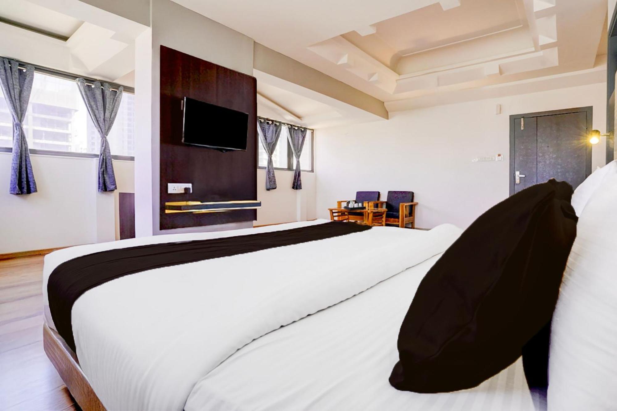 Super Townhouse Bombay Exhibition Centre Goregaon Екстериор снимка