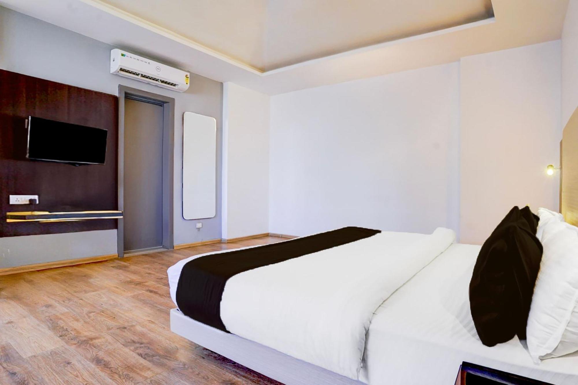 Super Townhouse Bombay Exhibition Centre Goregaon Екстериор снимка