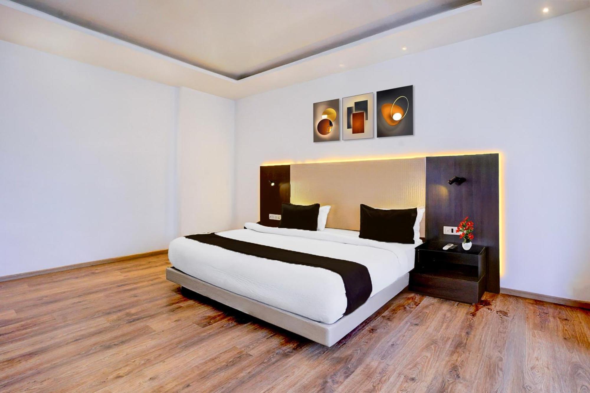 Super Townhouse Bombay Exhibition Centre Goregaon Екстериор снимка