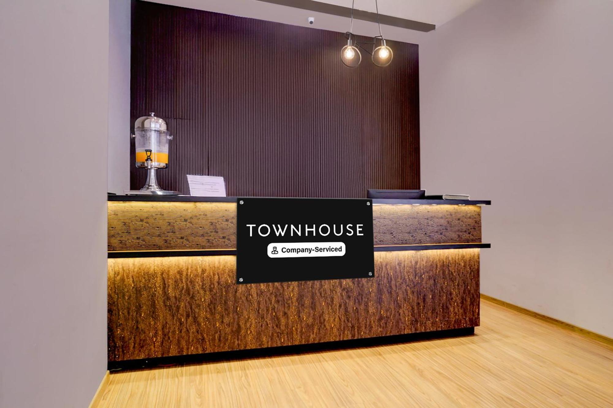 Super Townhouse Bombay Exhibition Centre Goregaon Екстериор снимка